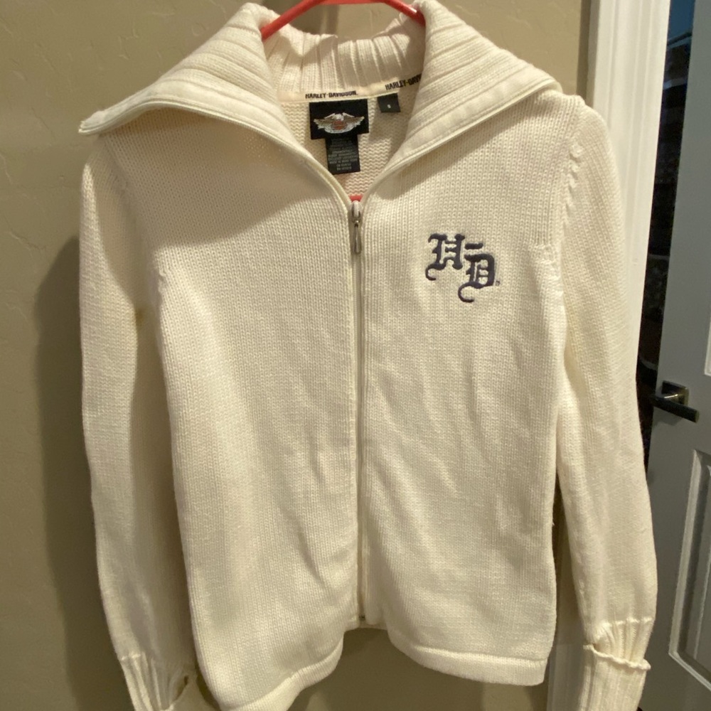 Zipper up sweater